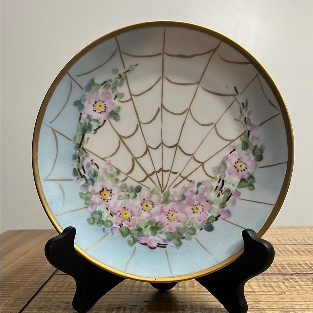Floral Web Design Decorative Plate